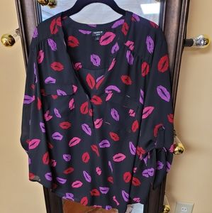 Torrid Lips Harper Pullover Blouse
